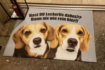 Fußmatte bedruckt mit Wunschtext und Haustierzeichnung
